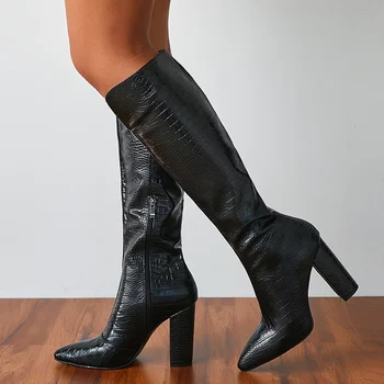 TRILEINO/ Зимние сапоги до колена, женские черные ботинки на квадратном каблуке, Пикантная модная женская обувь на массивном каблуке со змеиным принтом и острым носком на молнии