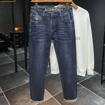 Роскошные мужские джинсы 2023, осенне-зимние Свободные брюки со Средней талией, Модные Повседневные брюки с Узкими штанинами в стиле Ретро, Слегка Эластичные Брюки Y2K